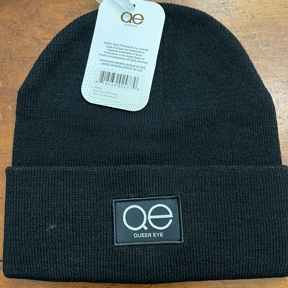 QE Black beanie